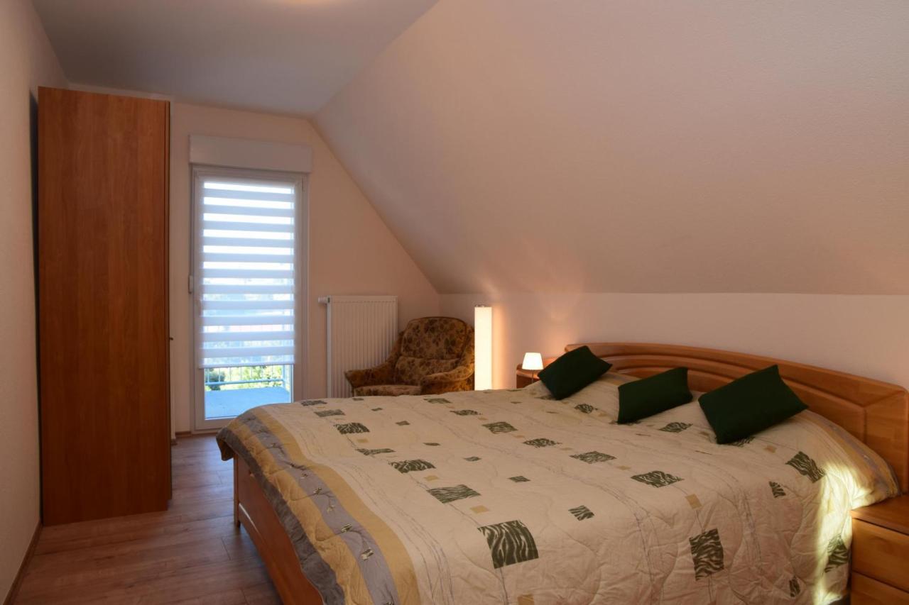 Ferienwohnung Anneliese Am Stadttor Hornbach ภายนอก รูปภาพ